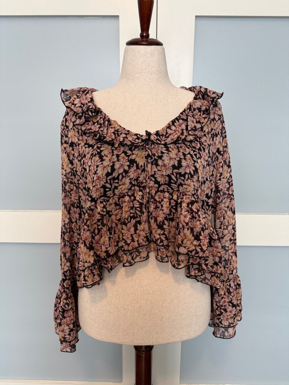 Cropped Black Floral Ruffle Hem Sheer Festival Blouse with Bell Sleeves. L. NWT